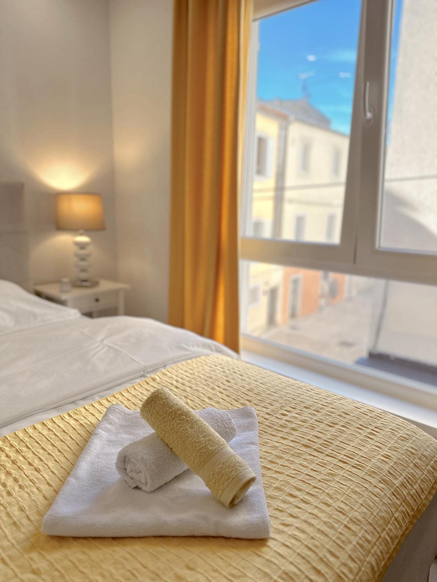 Anamari Apartments Zadar Buitenkant foto