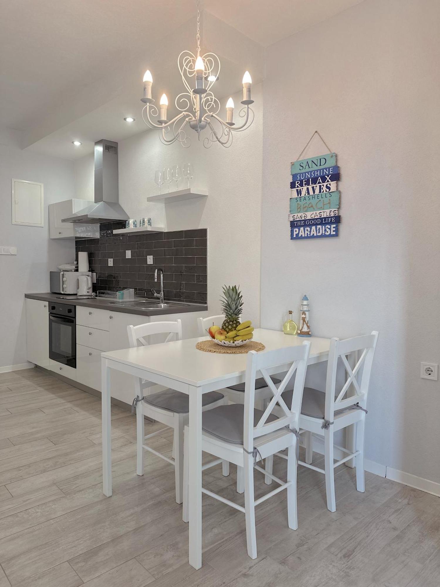 Anamari Apartments Zadar Buitenkant foto